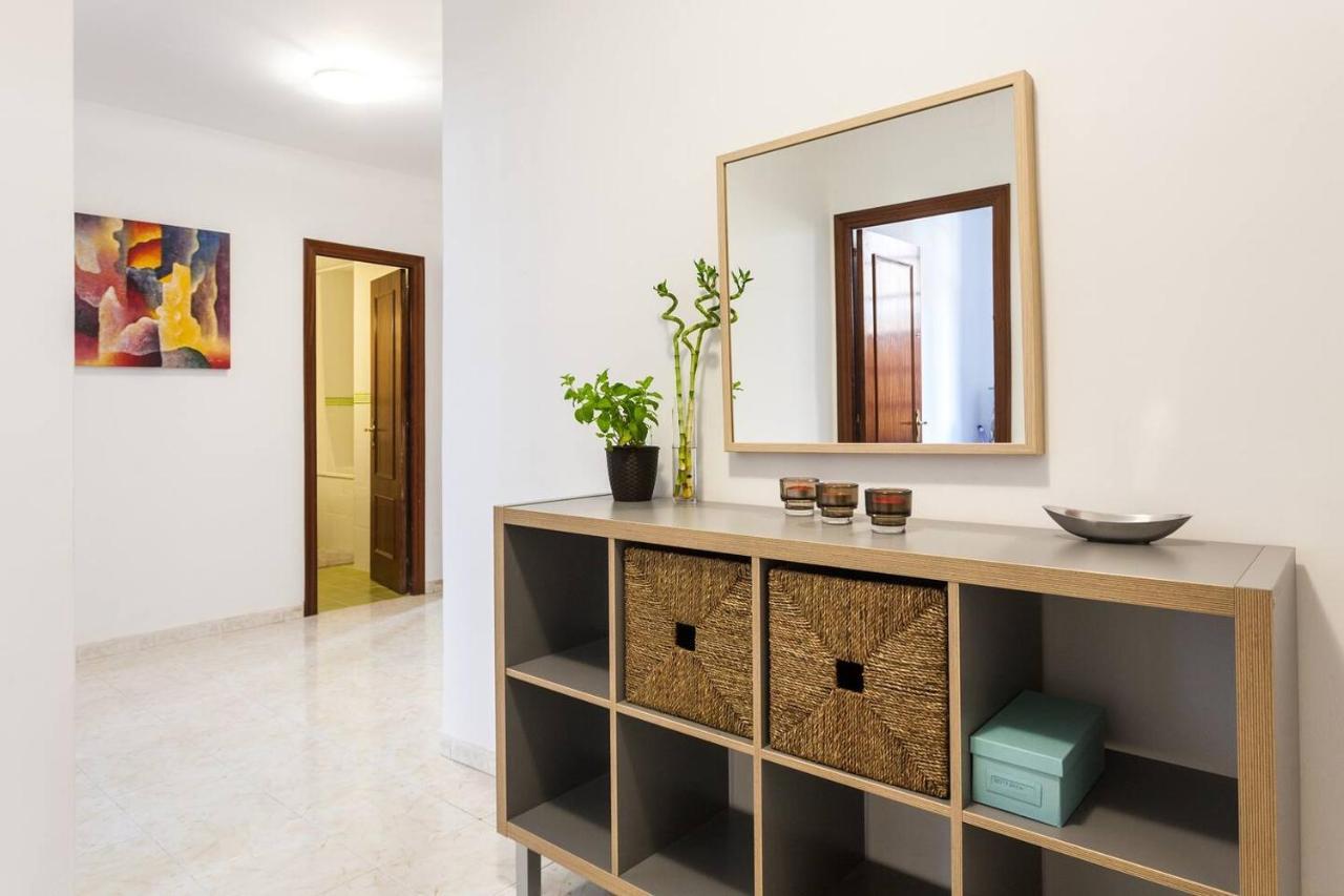 Spacious, Bright Apartment Next To The Old Town Valencia Eksteriør billede